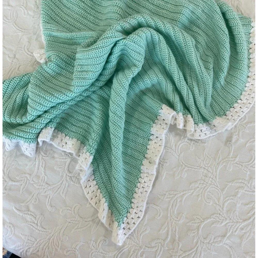 Handmade knit or